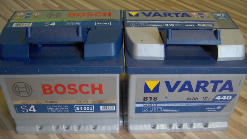 Bosch et Varta – Ces batteries sont le même produit fabriqué par Johnson Control